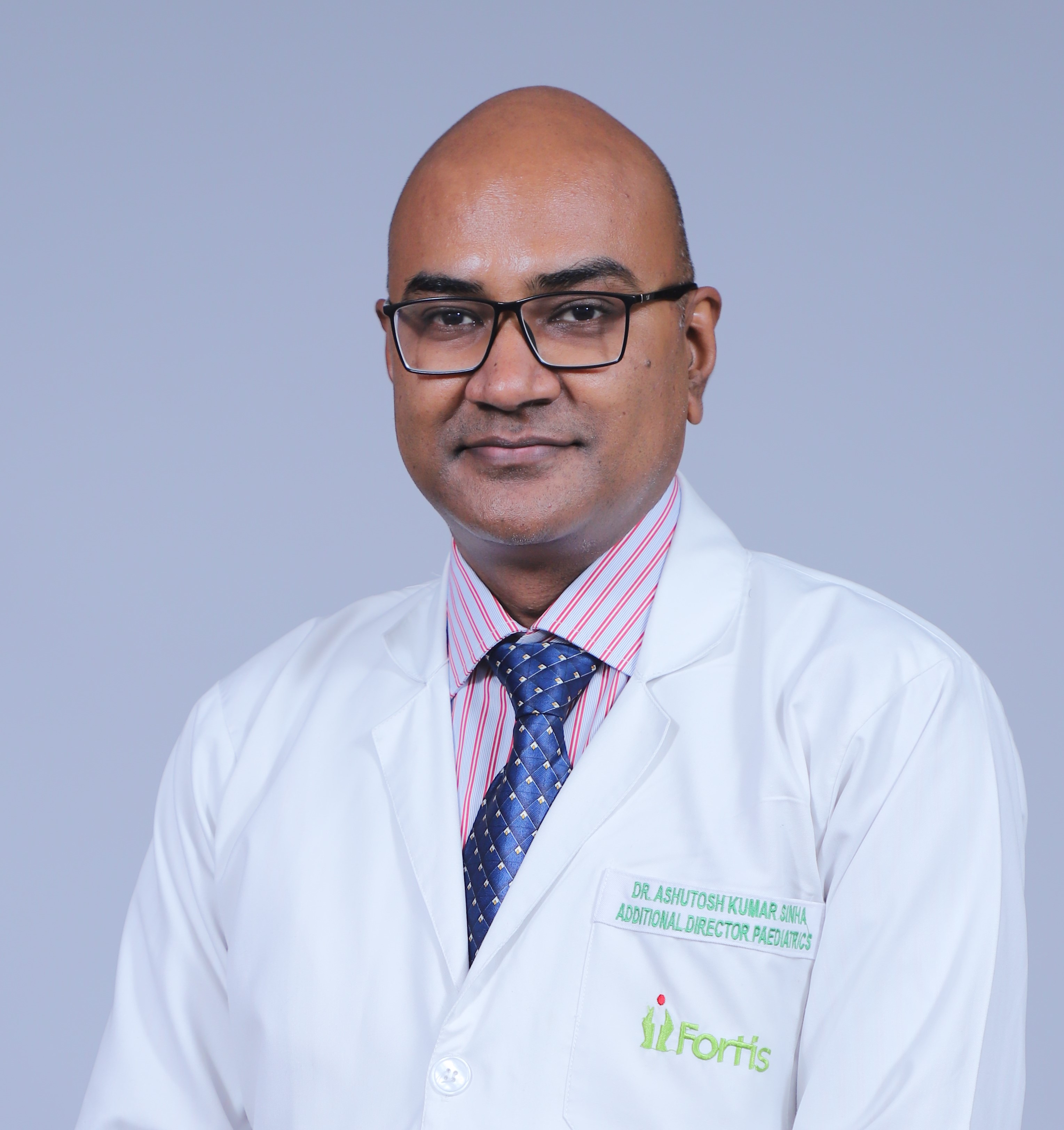 Dr. Ashutosh Kumar Sinha Paediatrics | Neonatology | Paediatric Pulmonology Fortis Hospital, Noida